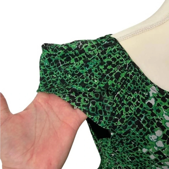 KAY Unger Green/Black Animal Print Ruched Dress - size Large - Picture 5 of 9